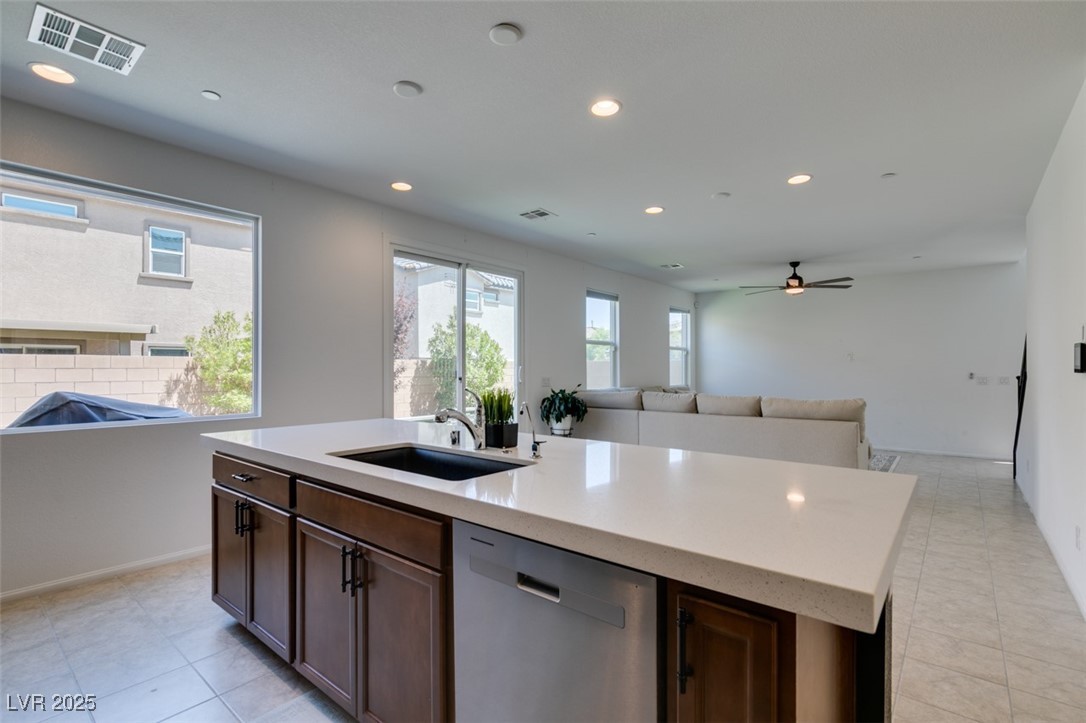 10376 Sadie Blake Avenue Property Photo 10