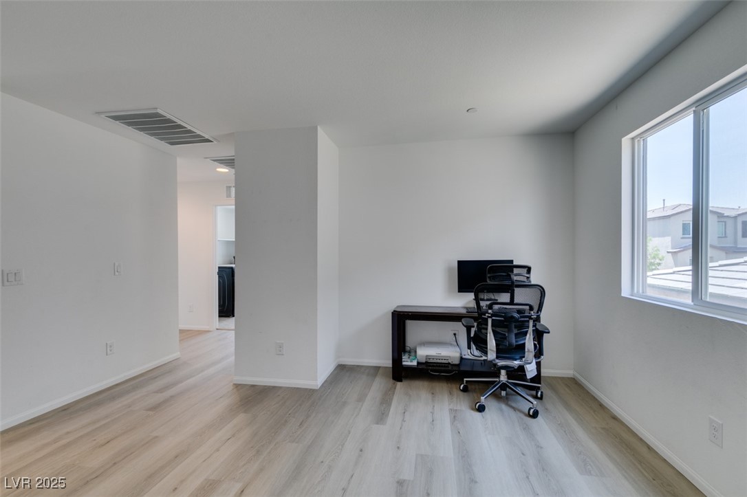 10376 Sadie Blake Avenue Property Photo 15