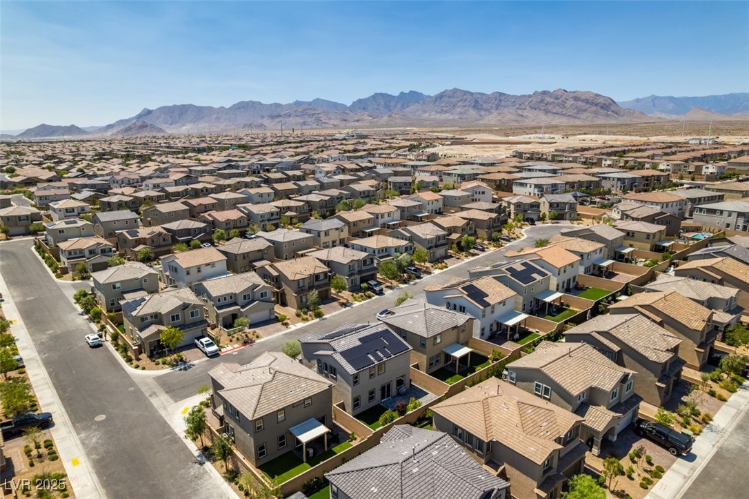 10376 Sadie Blake Avenue Property Photo 32