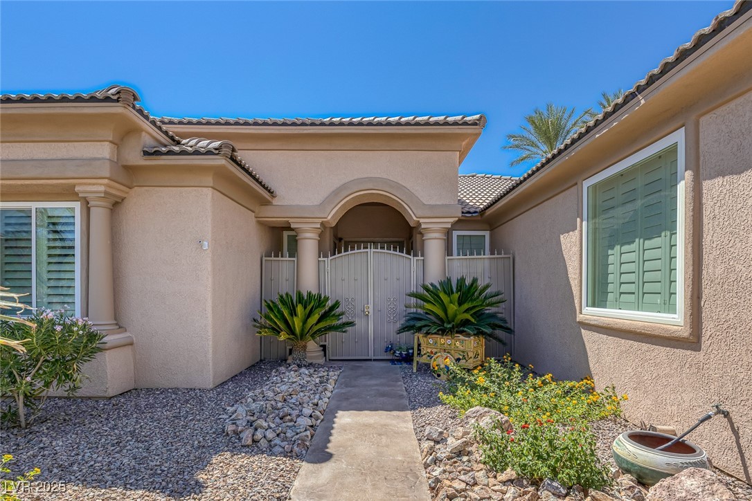 10679 Riva De Fiore Avenue Property Photo 3