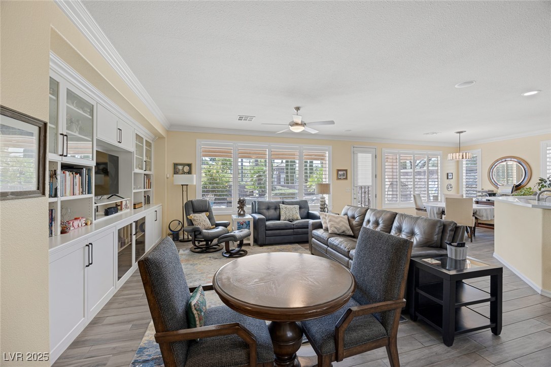 10679 Riva De Fiore Avenue Property Photo 9