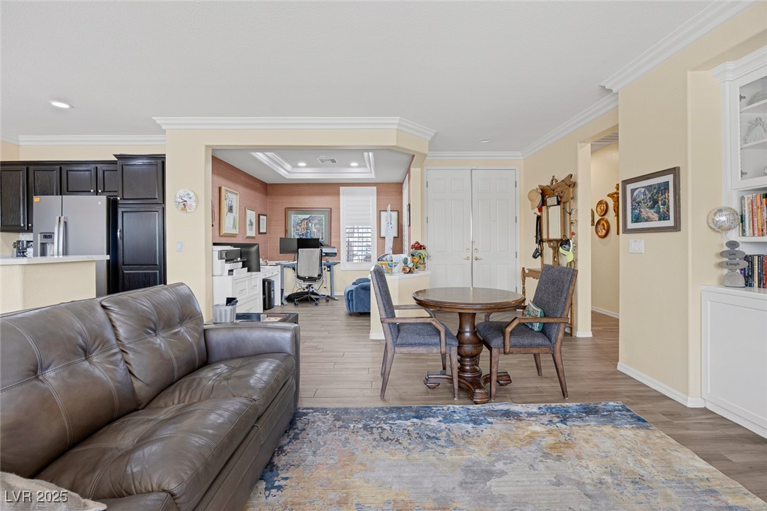 10679 Riva De Fiore Avenue Property Photo 12