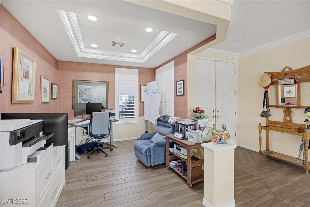 10679 Riva De Fiore Avenue Property Photo 13