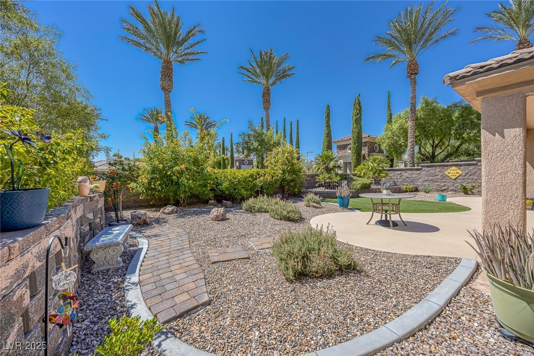 10679 Riva De Fiore Avenue Property Photo 38