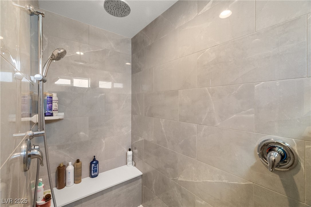 681 Indian Wells Court Property Photo 20