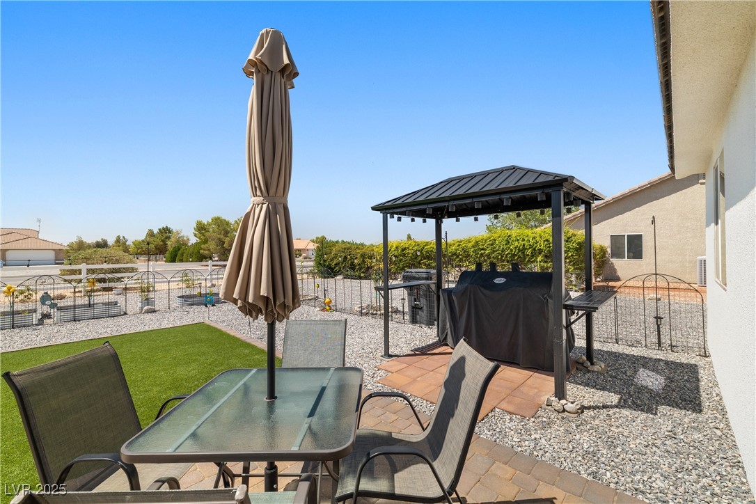 681 Indian Wells Court Property Photo 27