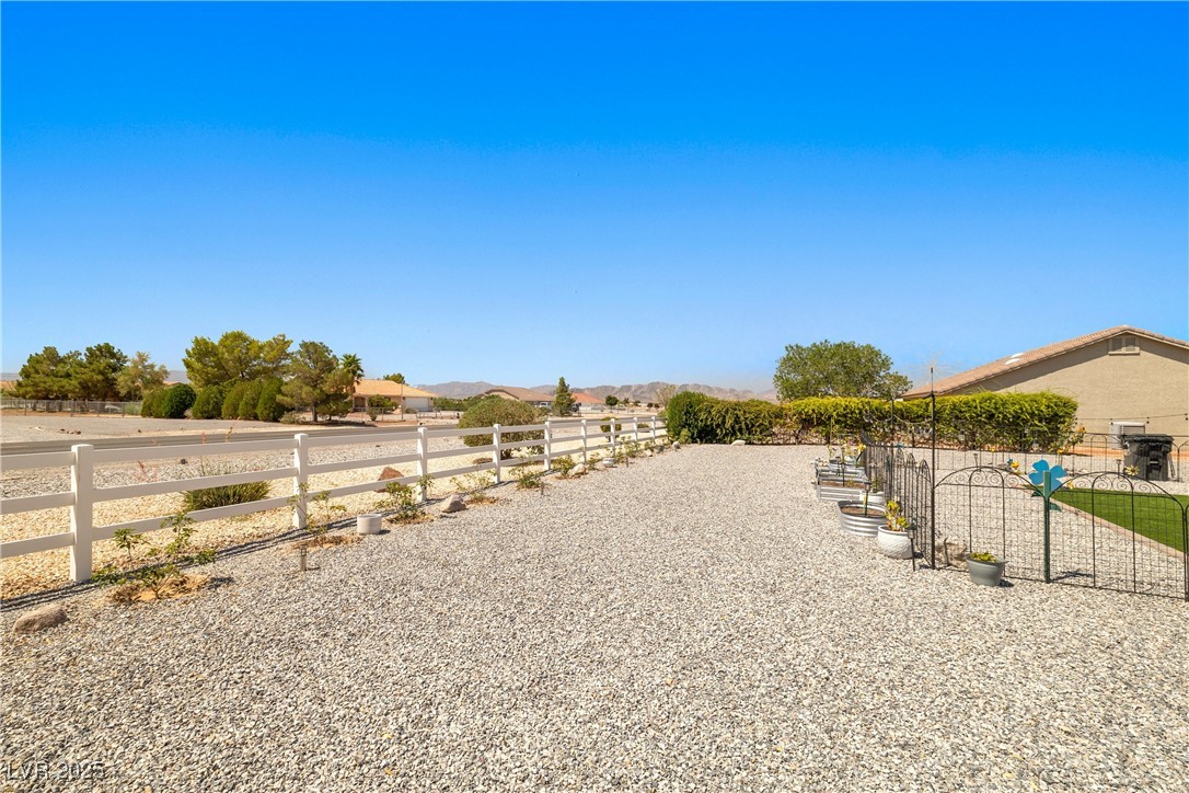 681 Indian Wells Court Property Photo 31