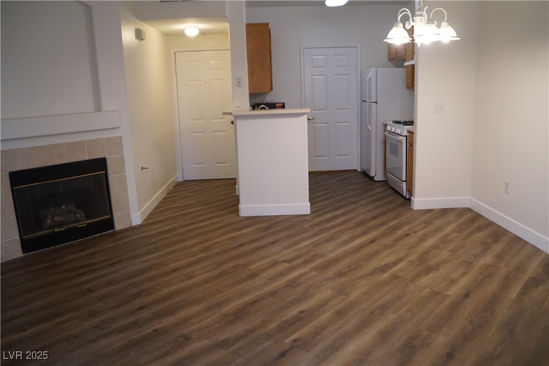 7163 South Durango Drive 304 Property Photo 4