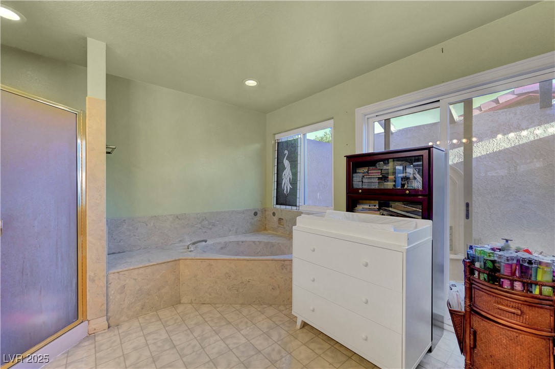 1016 Calico Ridge Drive Property Photo 30