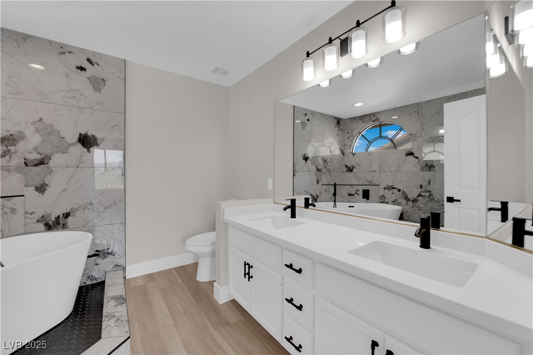 1611 Buffalo Trail Drive Property Photo 36