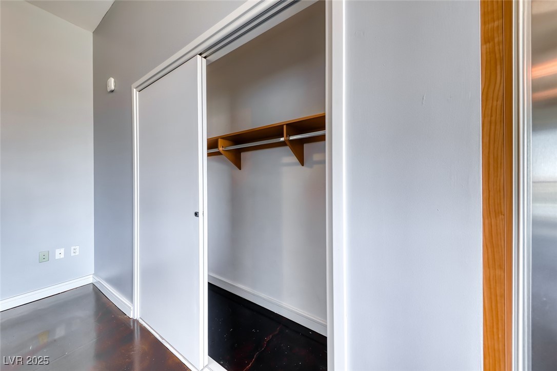200 Hoover Avenue 1712 Property Photo 29