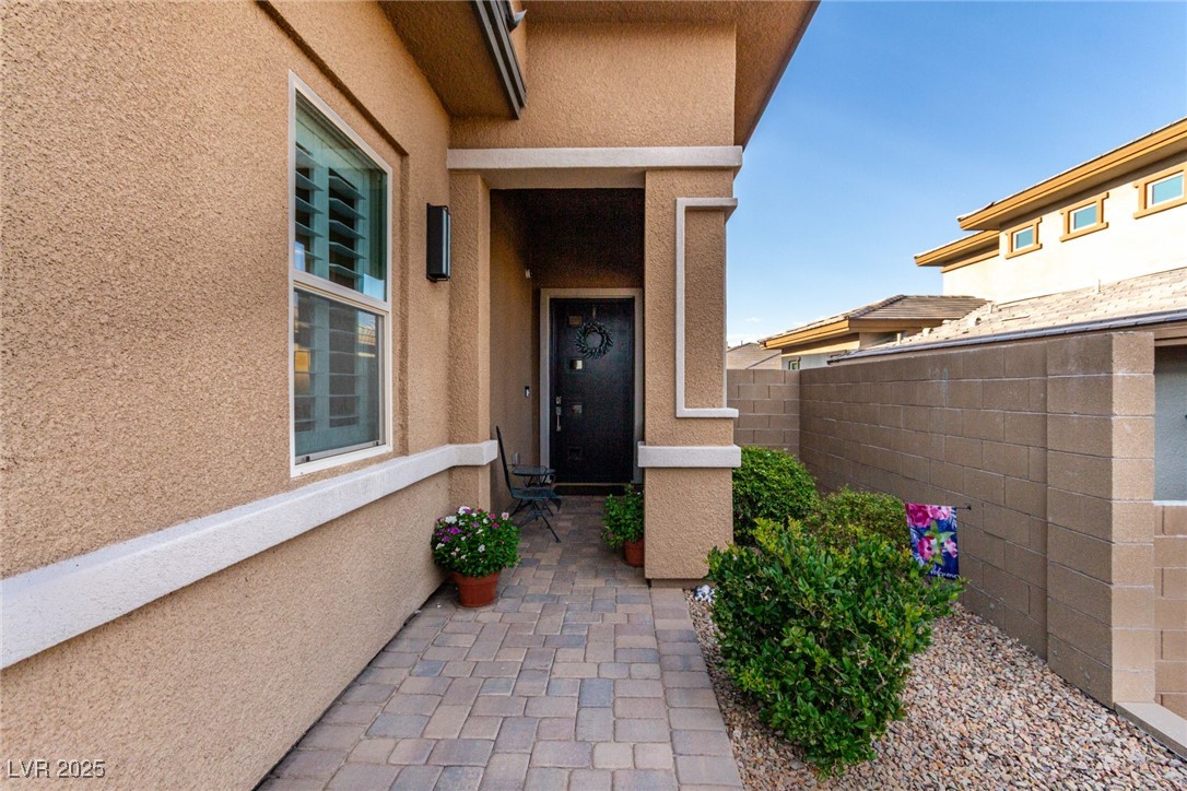 12406 Tudor Arch Drive Property Photo 13