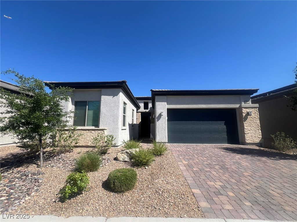 8612 Dusty Quail Drive Property Photo 1