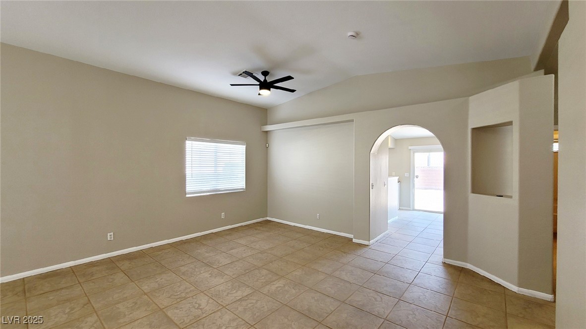 319 Mulberry Glen Drive Property Photo 3