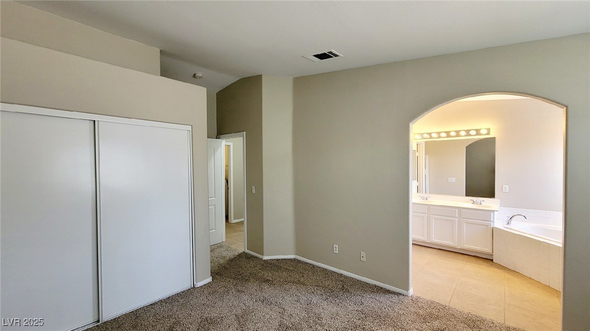 319 Mulberry Glen Drive Property Photo 17