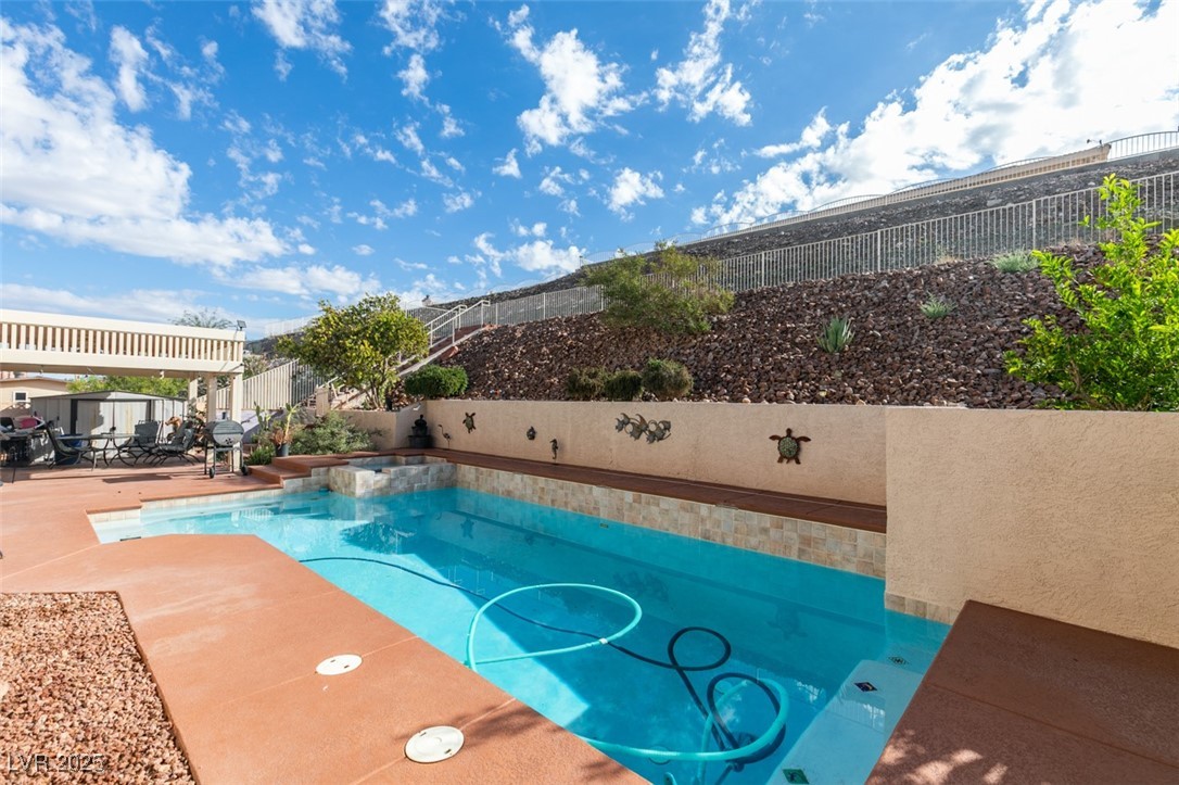 1860 Racine Drive Property Photo 2