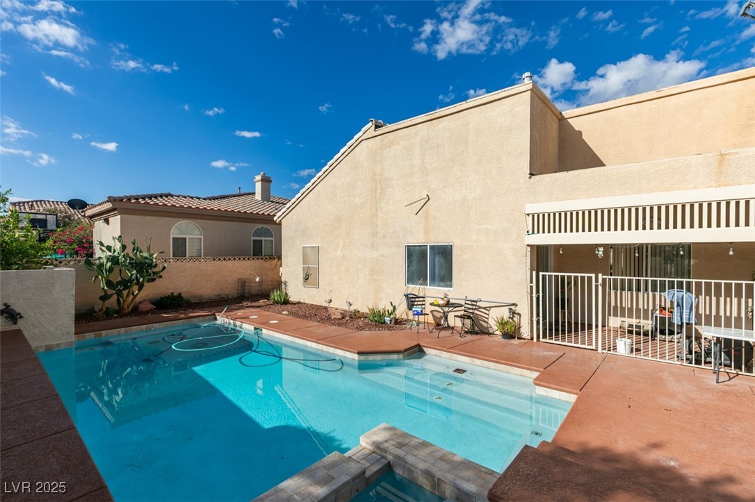 1860 Racine Drive Property Photo 4