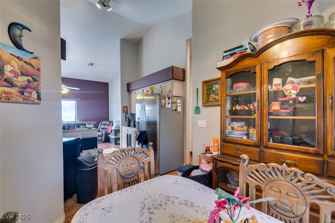 1860 Racine Drive Property Photo 9