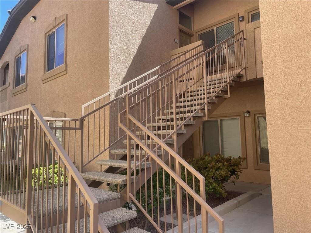 8985 South Durango Drive 2043