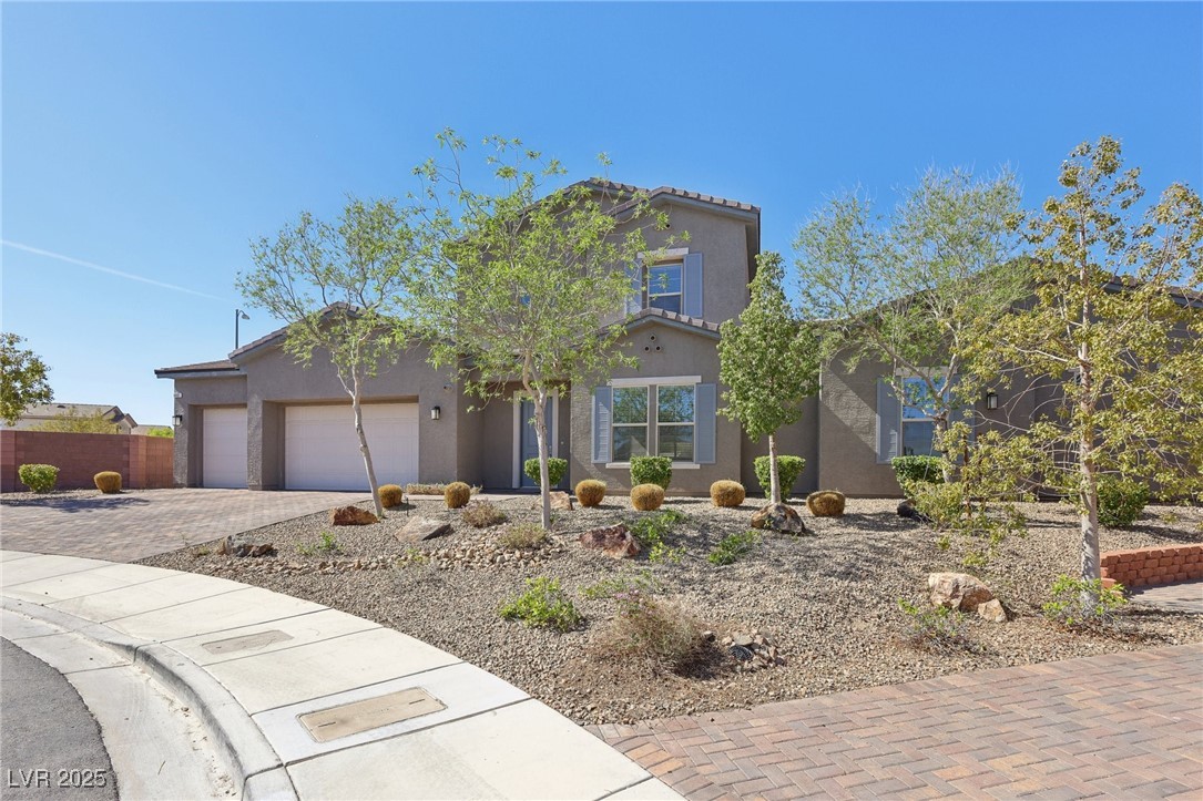 4001 Turquoise Falls Street Property Photo 3