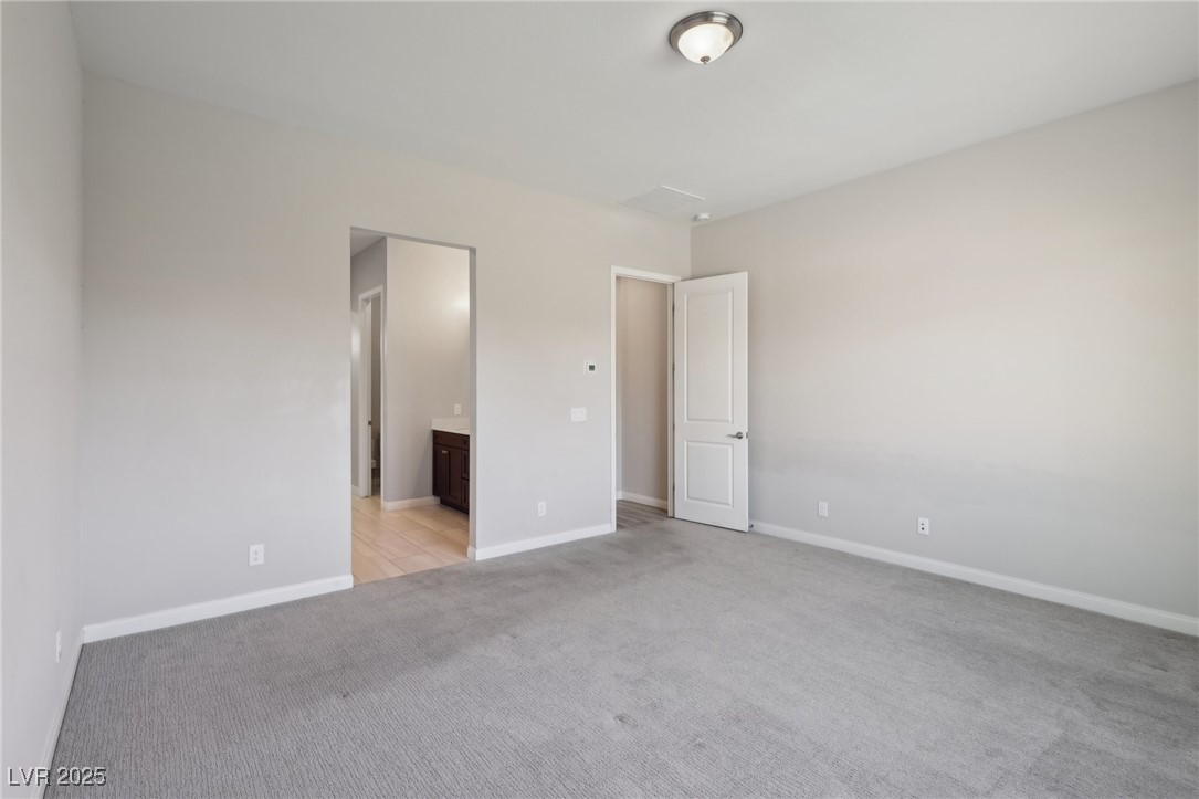 4001 Turquoise Falls Street Property Photo 35