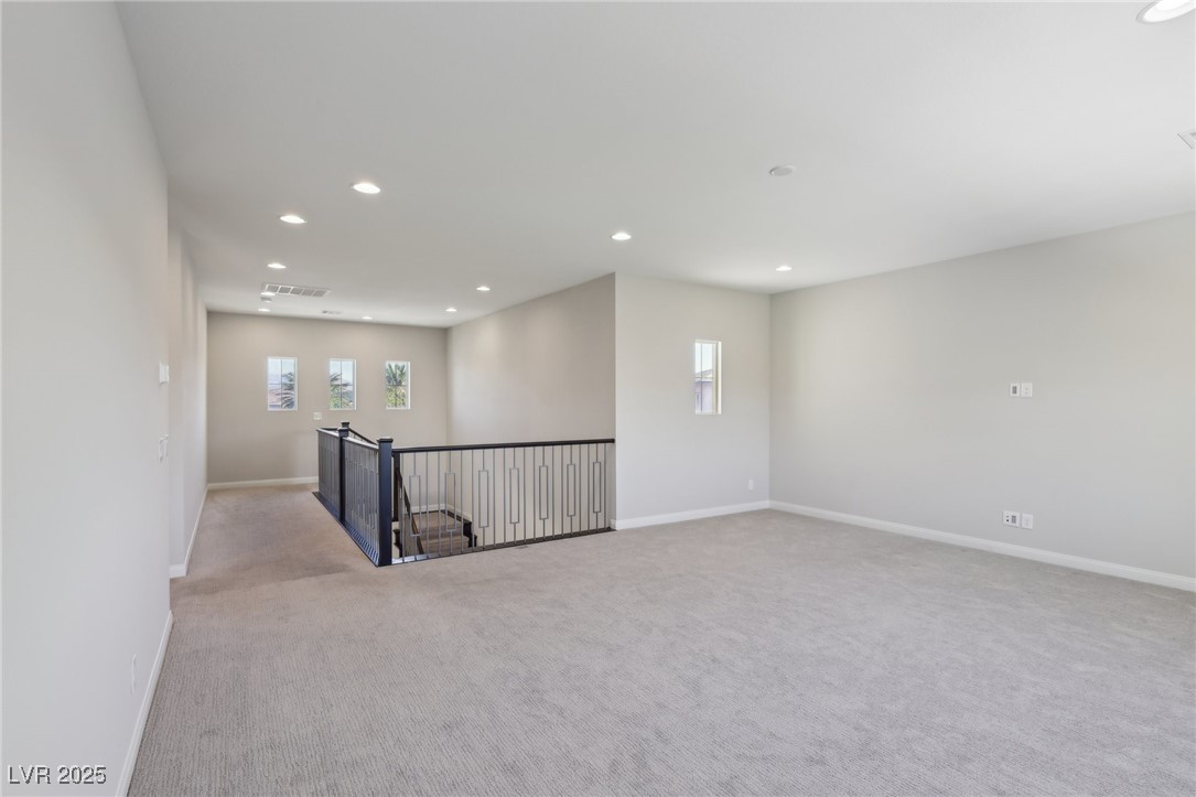 4001 Turquoise Falls Street Property Photo 44