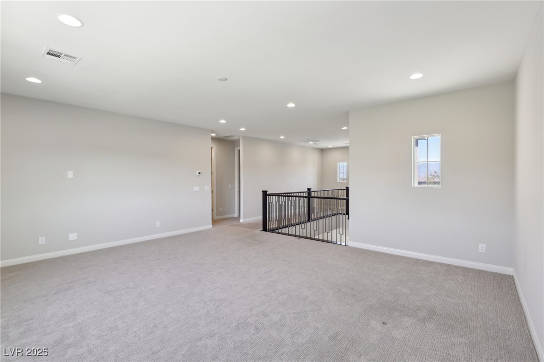 4001 Turquoise Falls Street Property Photo 45