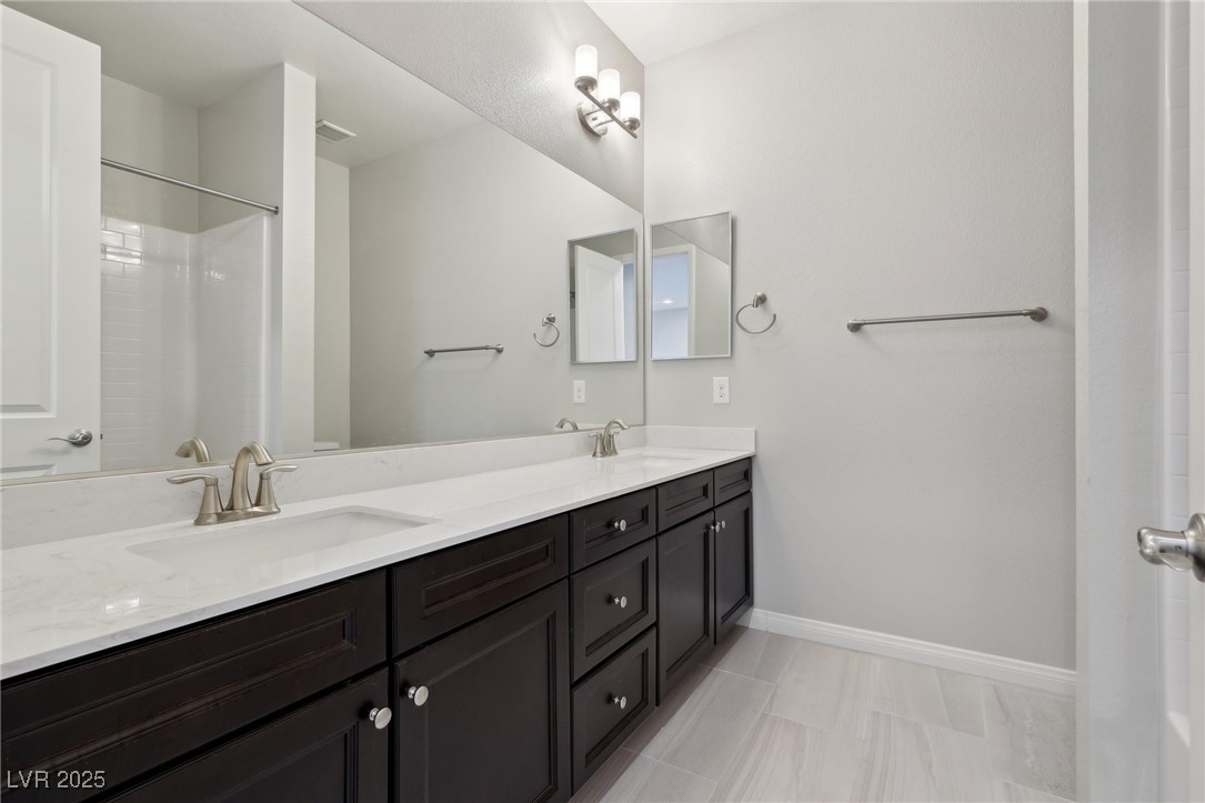 4001 Turquoise Falls Street Property Photo 51