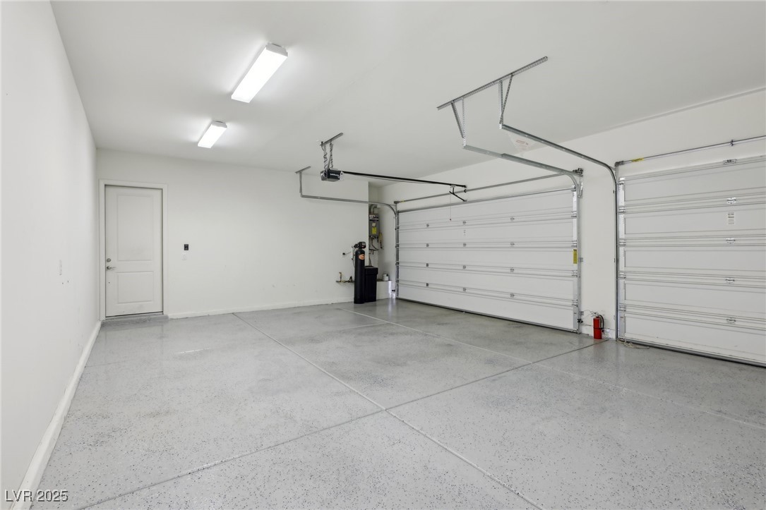 4001 Turquoise Falls Street Property Photo 53