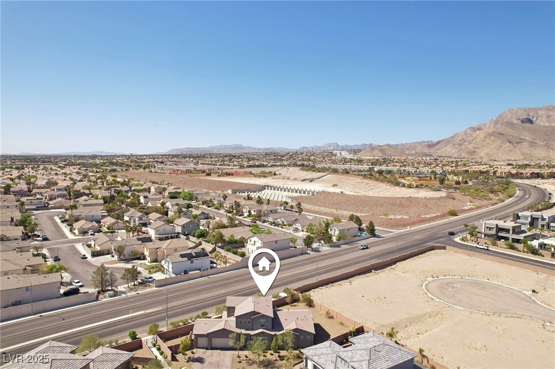 4001 Turquoise Falls Street Property Photo 77