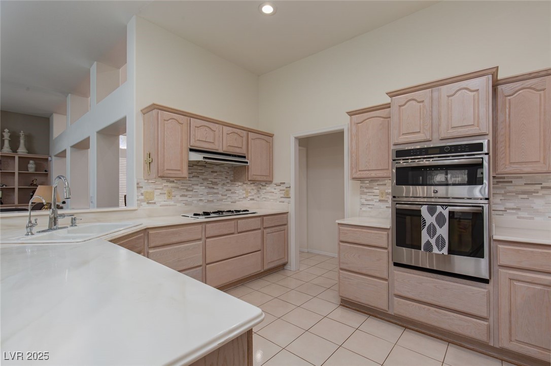 2837 Billy Casper Drive Property Photo 12