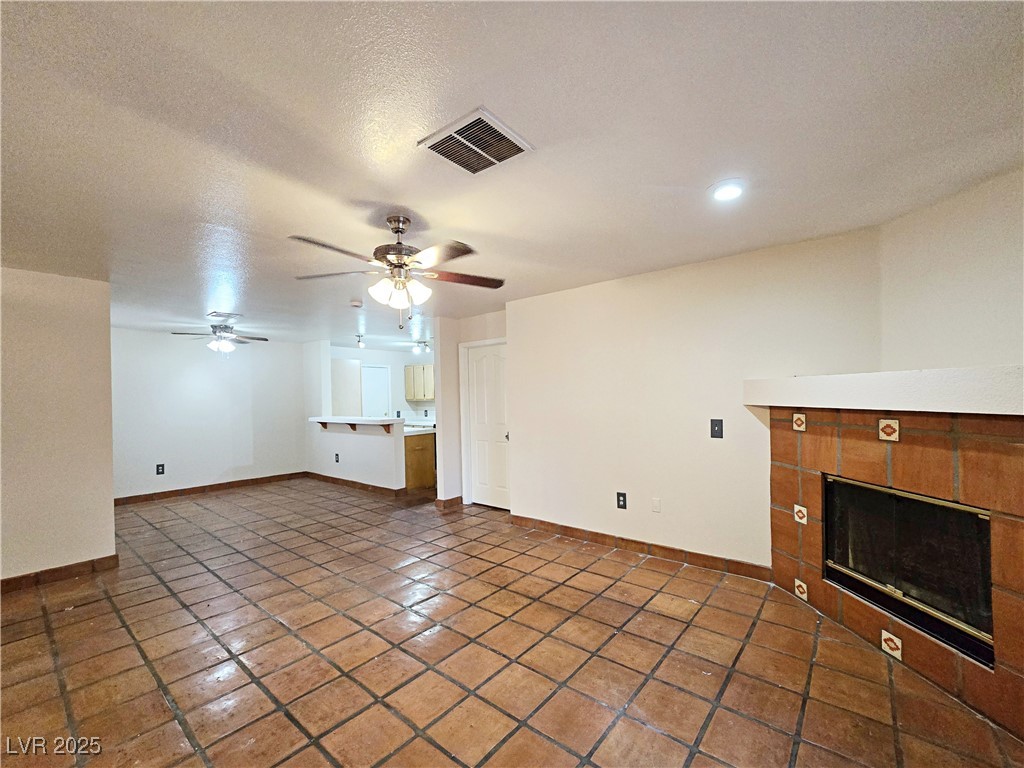 8452 Boseck Drive 106 Property Photo 3