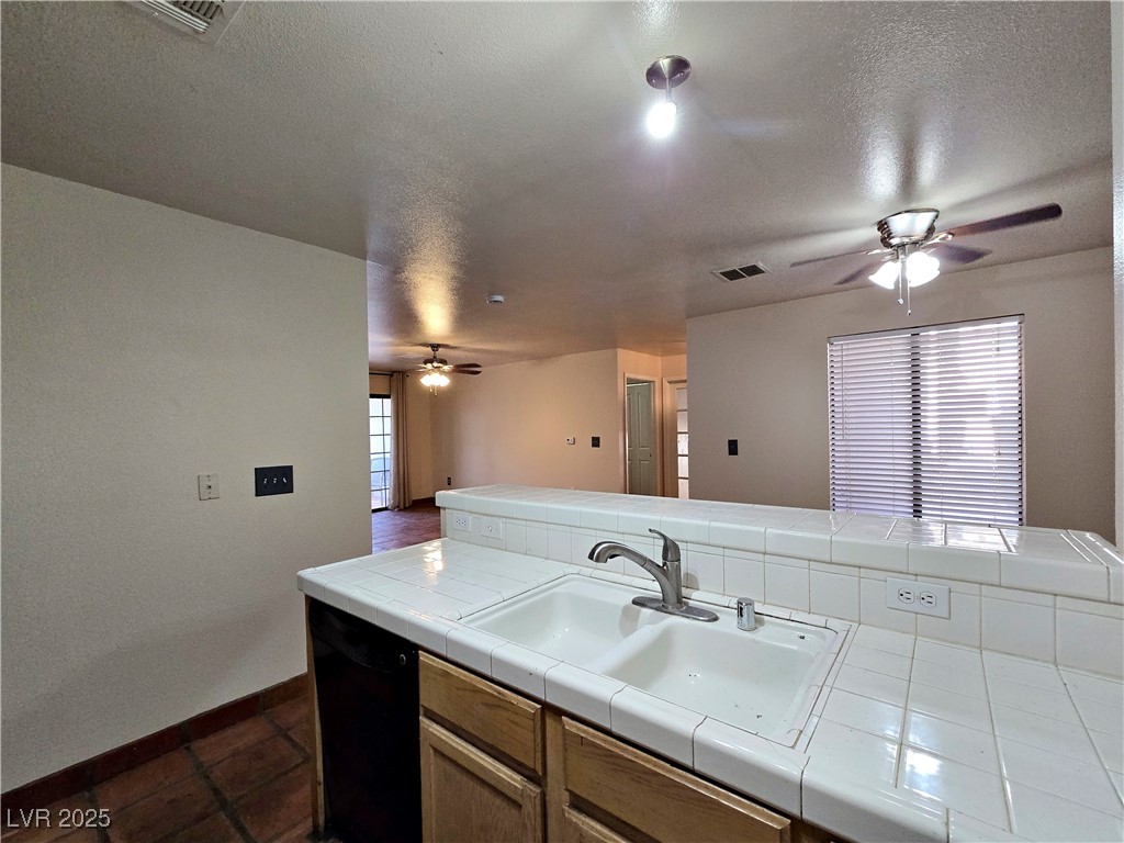 8452 Boseck Drive 106 Property Photo 11