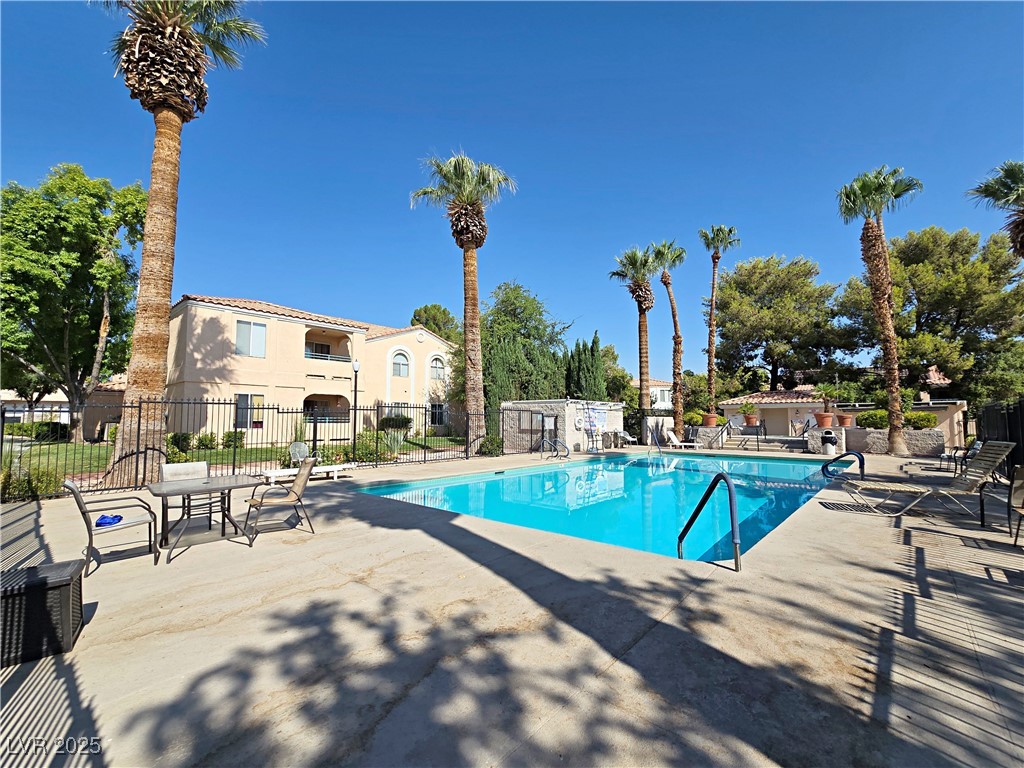 8452 Boseck Drive 106 Property Photo 26