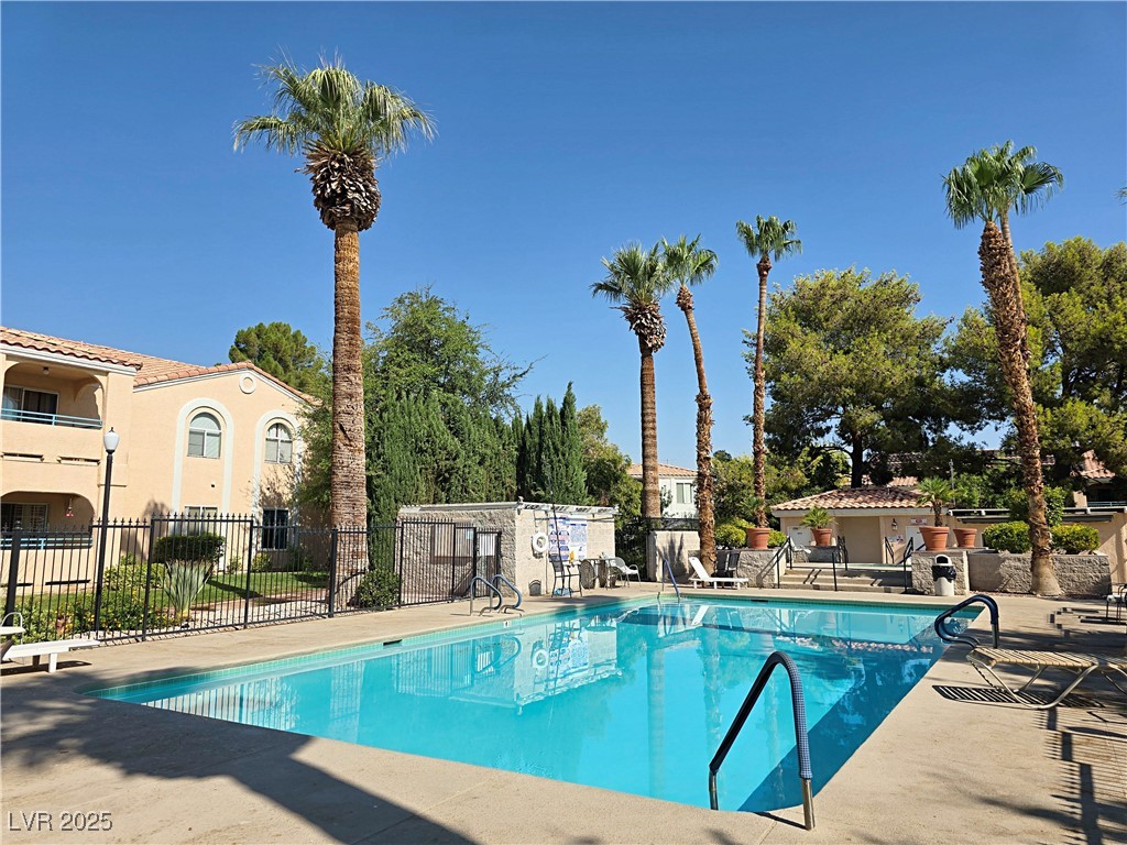 8452 Boseck Drive 106 Property Photo 27