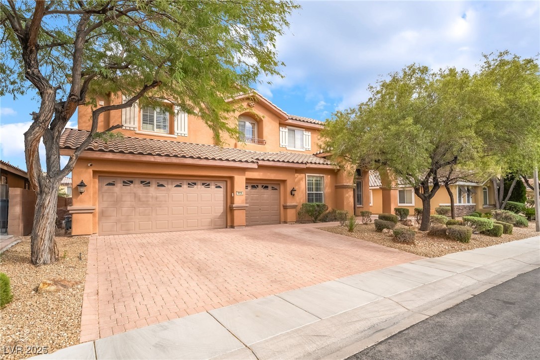 9636 Trattoria Street Property Photo 2