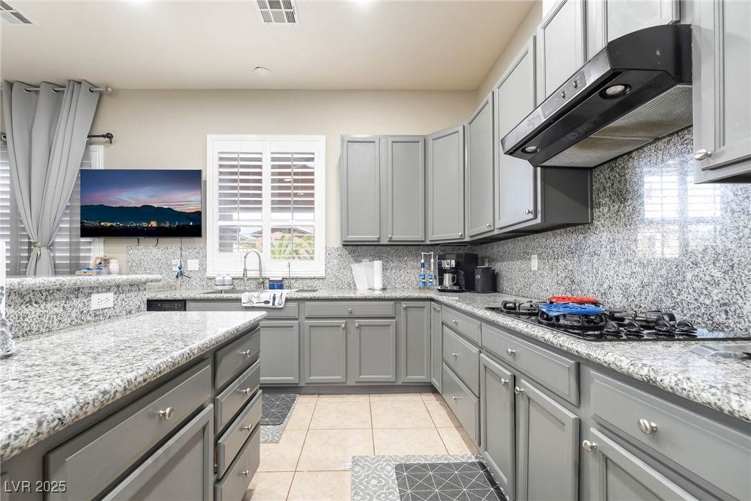 9636 Trattoria Street Property Photo 12