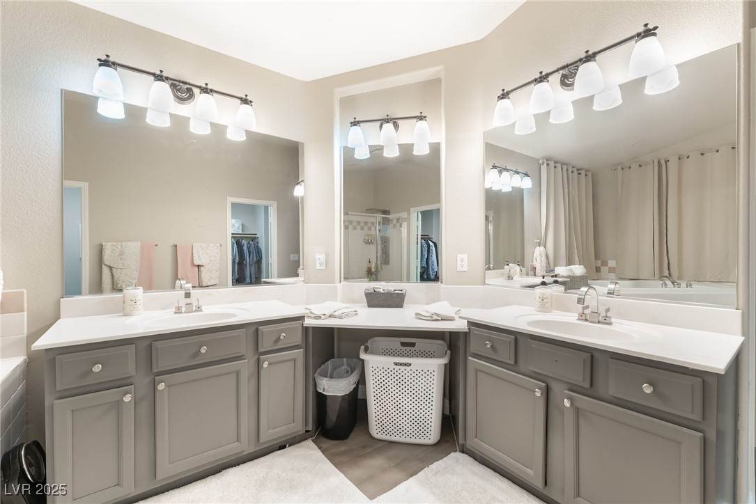 9636 Trattoria Street Property Photo 31