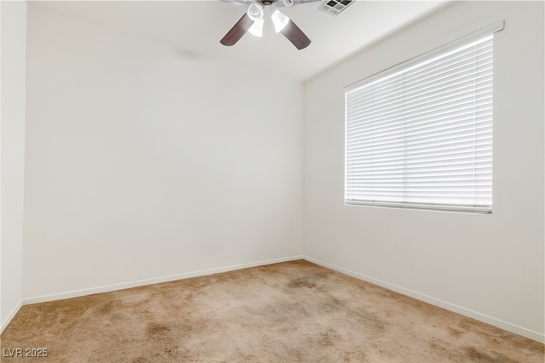 788 Forest Peak Street Property Photo 19