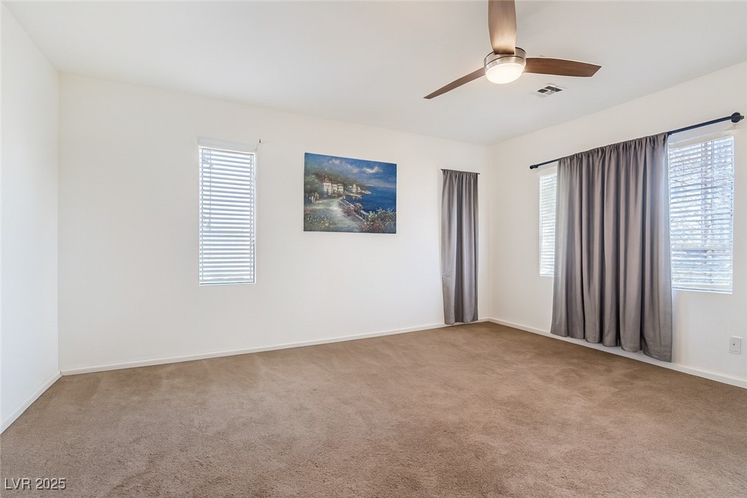 788 Forest Peak Street Property Photo 22