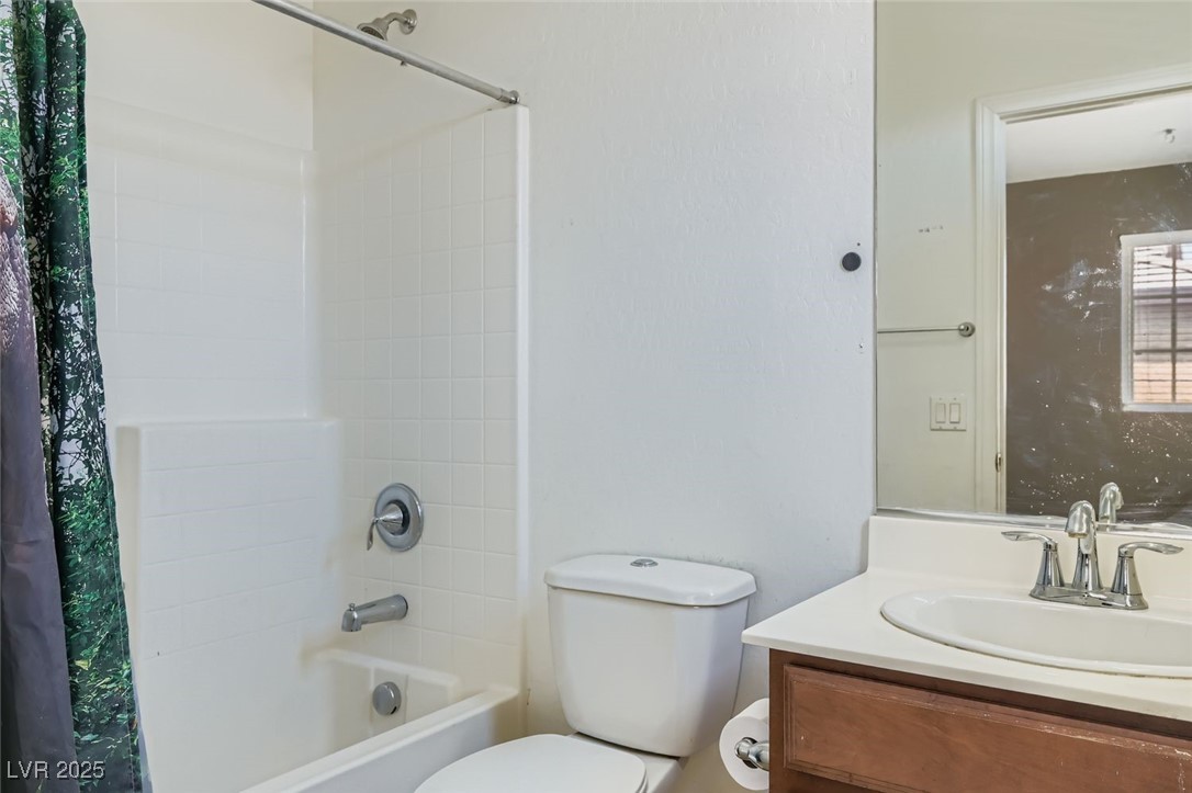 788 Forest Peak Street Property Photo 30