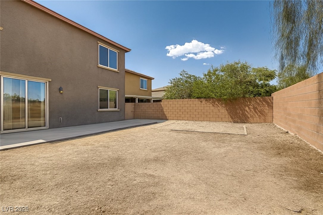 788 Forest Peak Street Property Photo 37