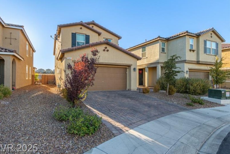 2815 Donatello Manor Place Property Photo 2