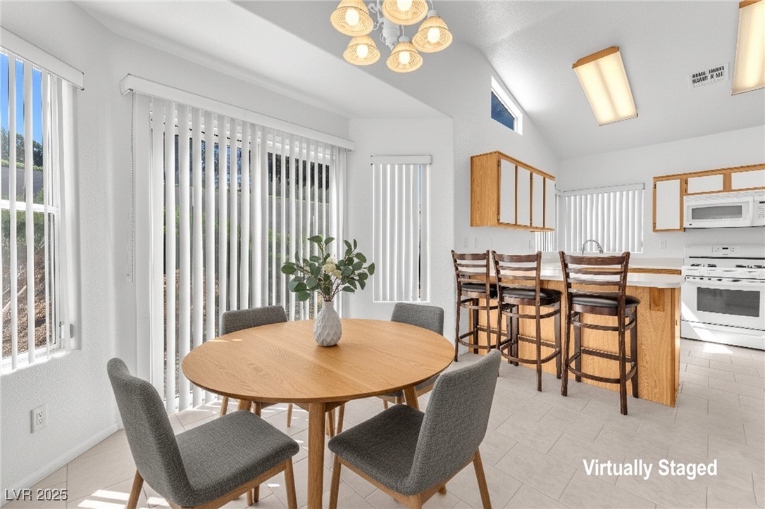 6637 Lund Drive Property Photo 5