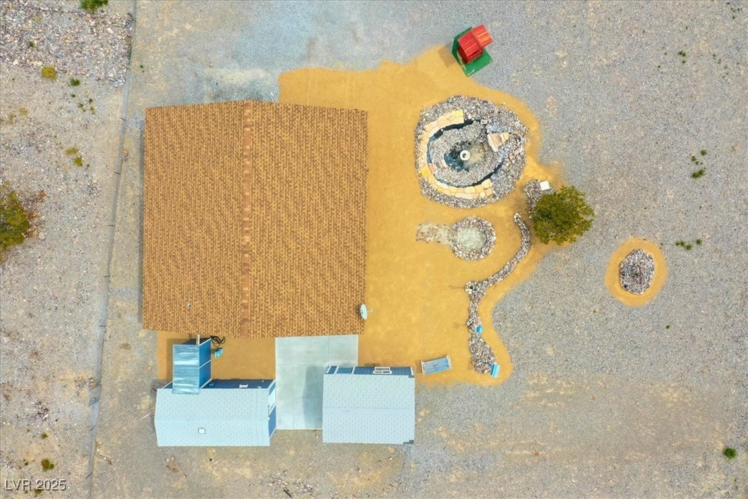 520 Burt Street Property Photo 5