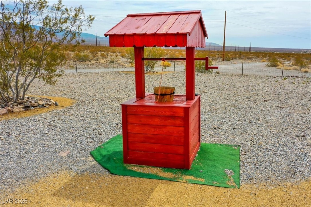 520 Burt Street Property Photo 37