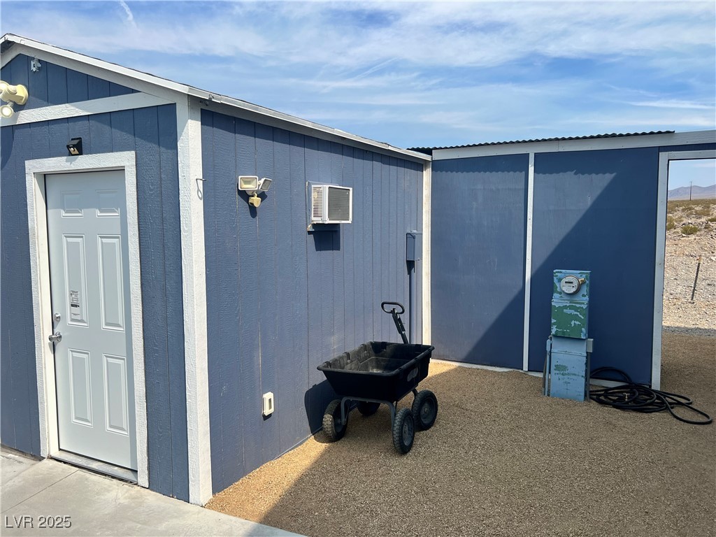 520 Burt Street Property Photo 40