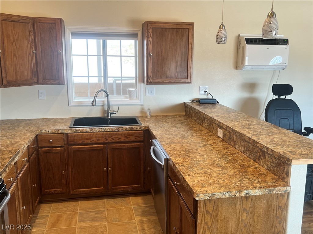 520 Burt Street Property Photo 62