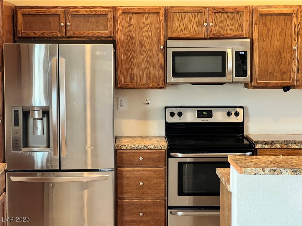 520 Burt Street Property Photo 71