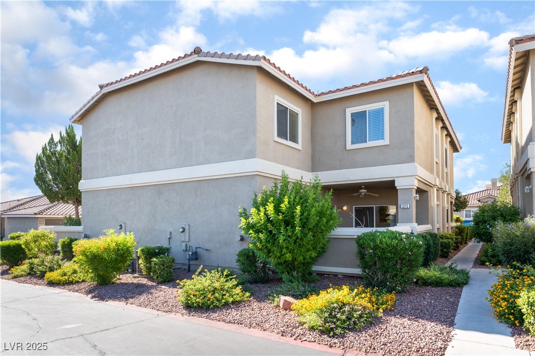 3215 Mystic Ridge Court Property Photo 1